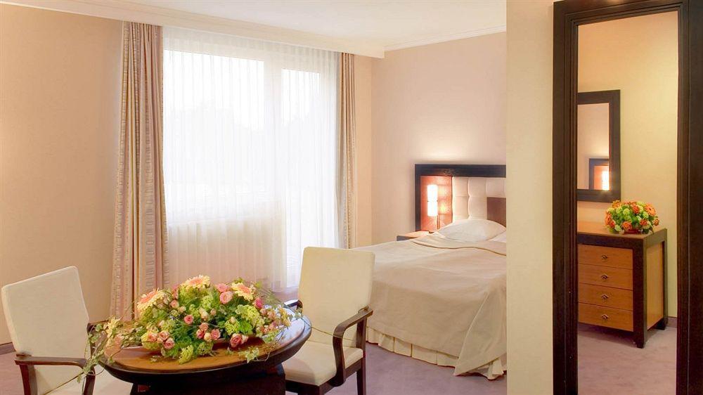 Leba Hotel & Spa Ngoại thất bức ảnh