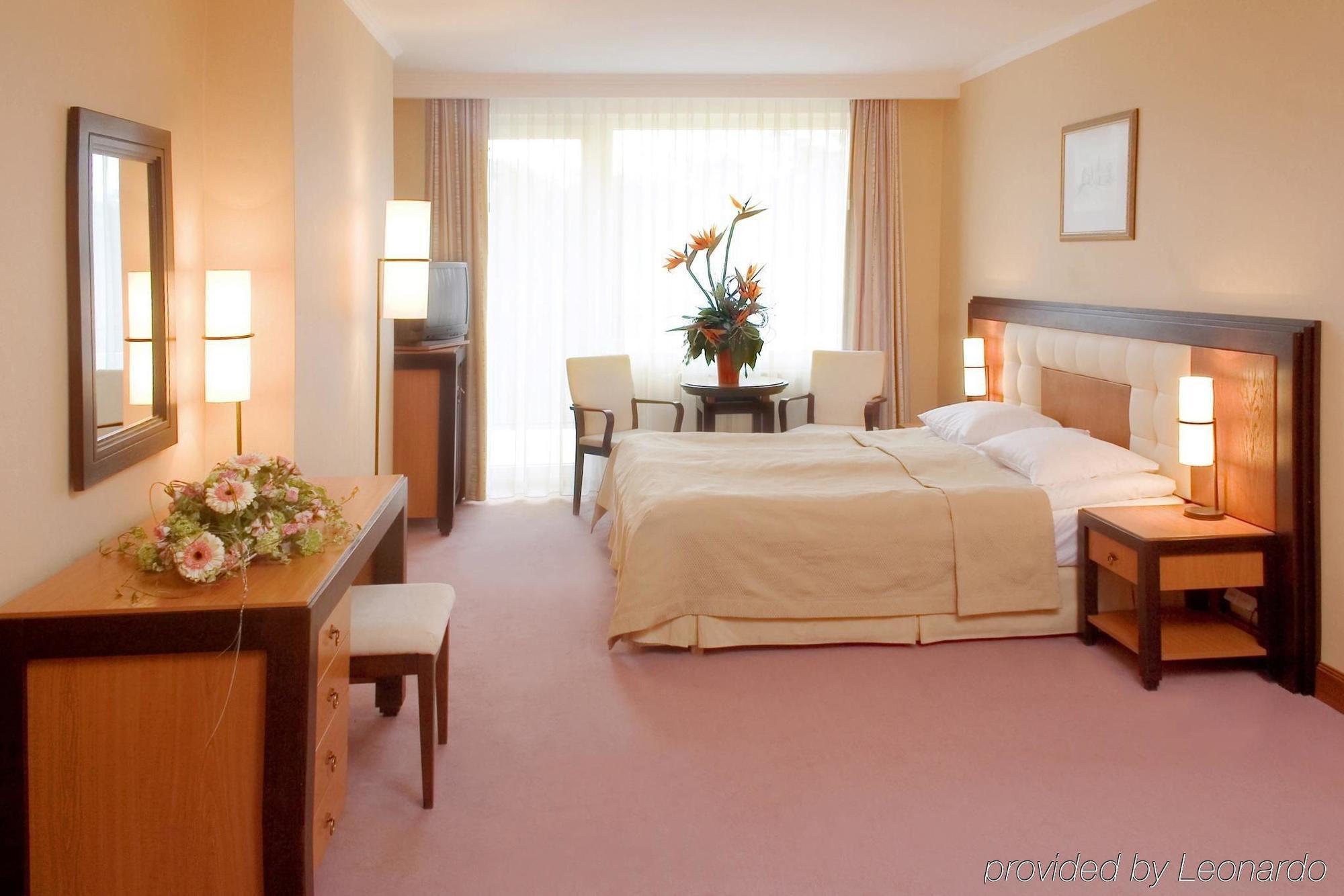 Leba Hotel & Spa Ngoại thất bức ảnh